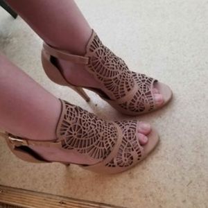 Nude Andrea heels